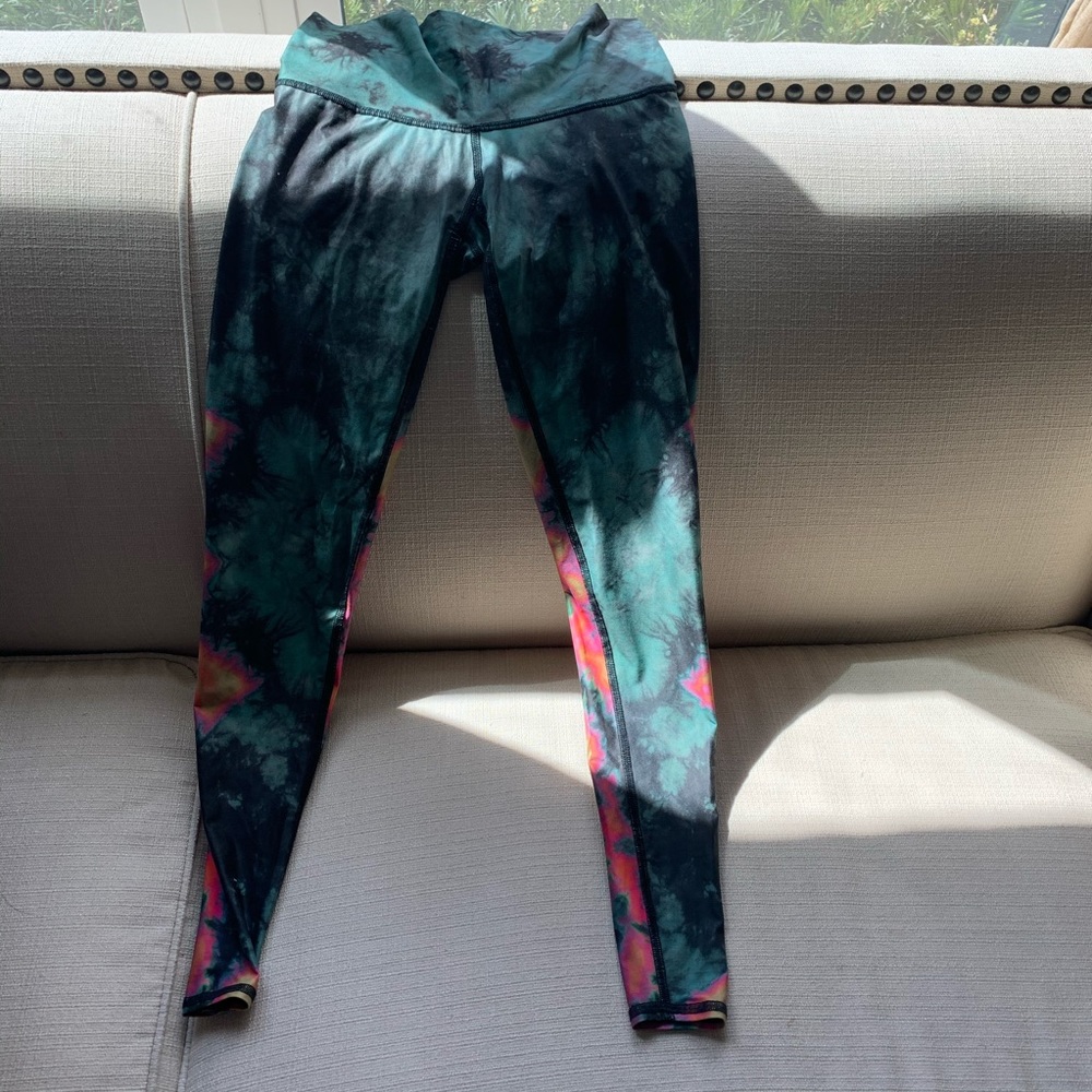 Teeki yoga pants